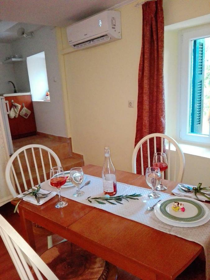 Venetian Well Cozy Apartment Corfu Old Town Dış mekan fotoğraf
